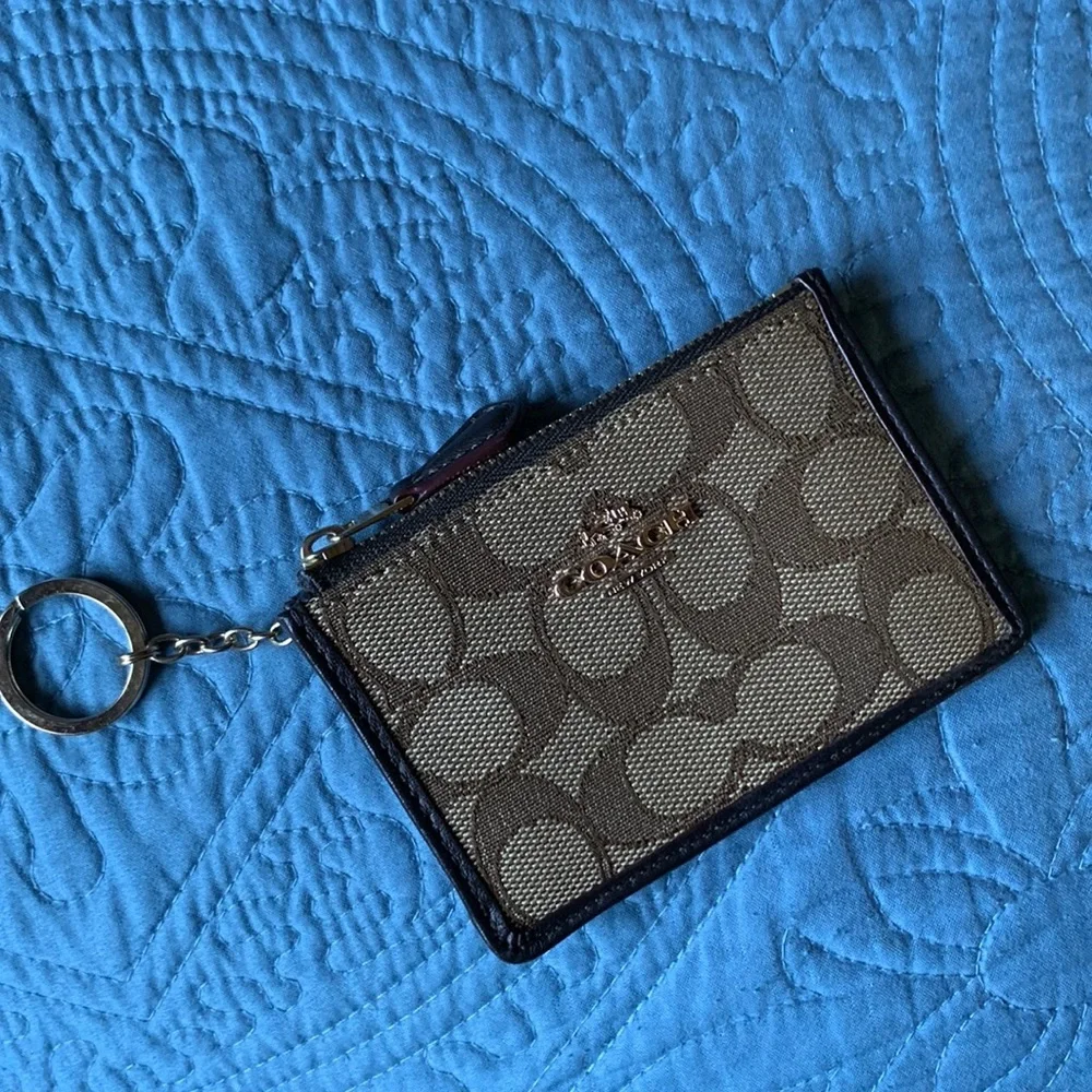 Coach mini skinny‎ ID case